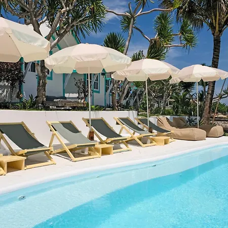 Le Pirate Beach Club Nusa Ceningan